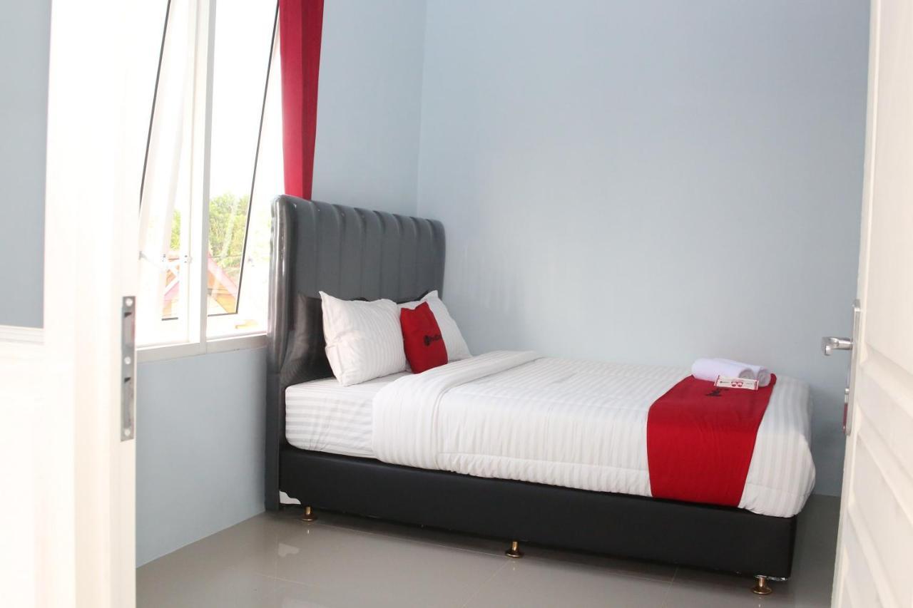 Reddoorz Syariah Near Suncity Mall มาดิอุน ภายนอก รูปภาพ