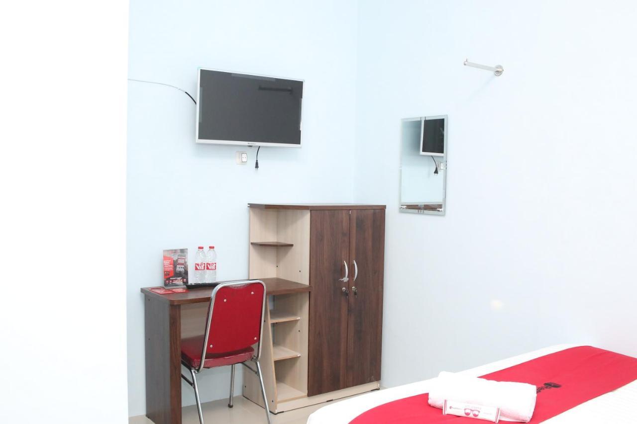 Reddoorz Syariah Near Suncity Mall มาดิอุน ภายนอก รูปภาพ