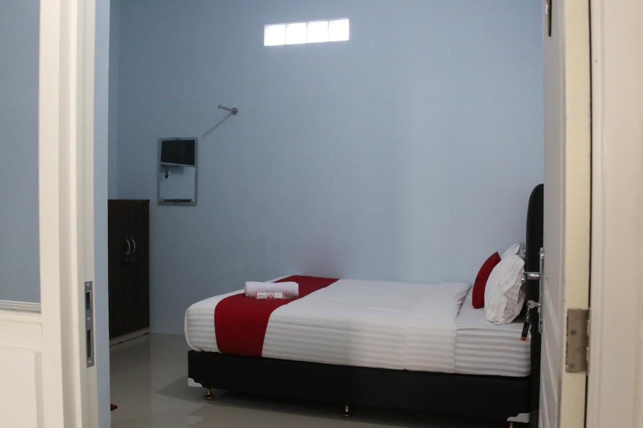 Reddoorz Syariah Near Suncity Mall มาดิอุน ภายนอก รูปภาพ