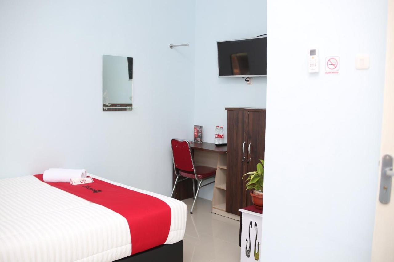 Reddoorz Syariah Near Suncity Mall มาดิอุน ภายนอก รูปภาพ
